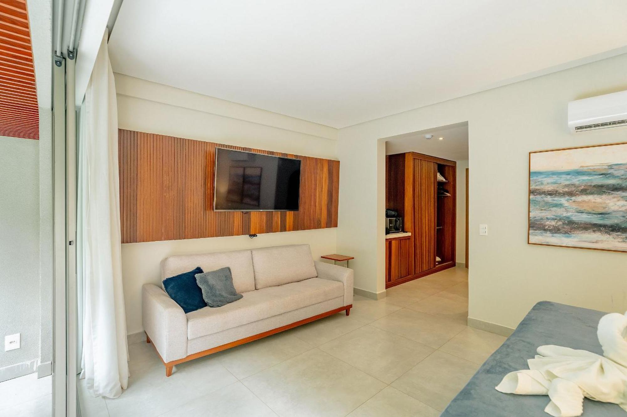 Qavi - Flat na rua Principal com vista jardim #ÎledePipa Praia de Pipa Extérieur photo