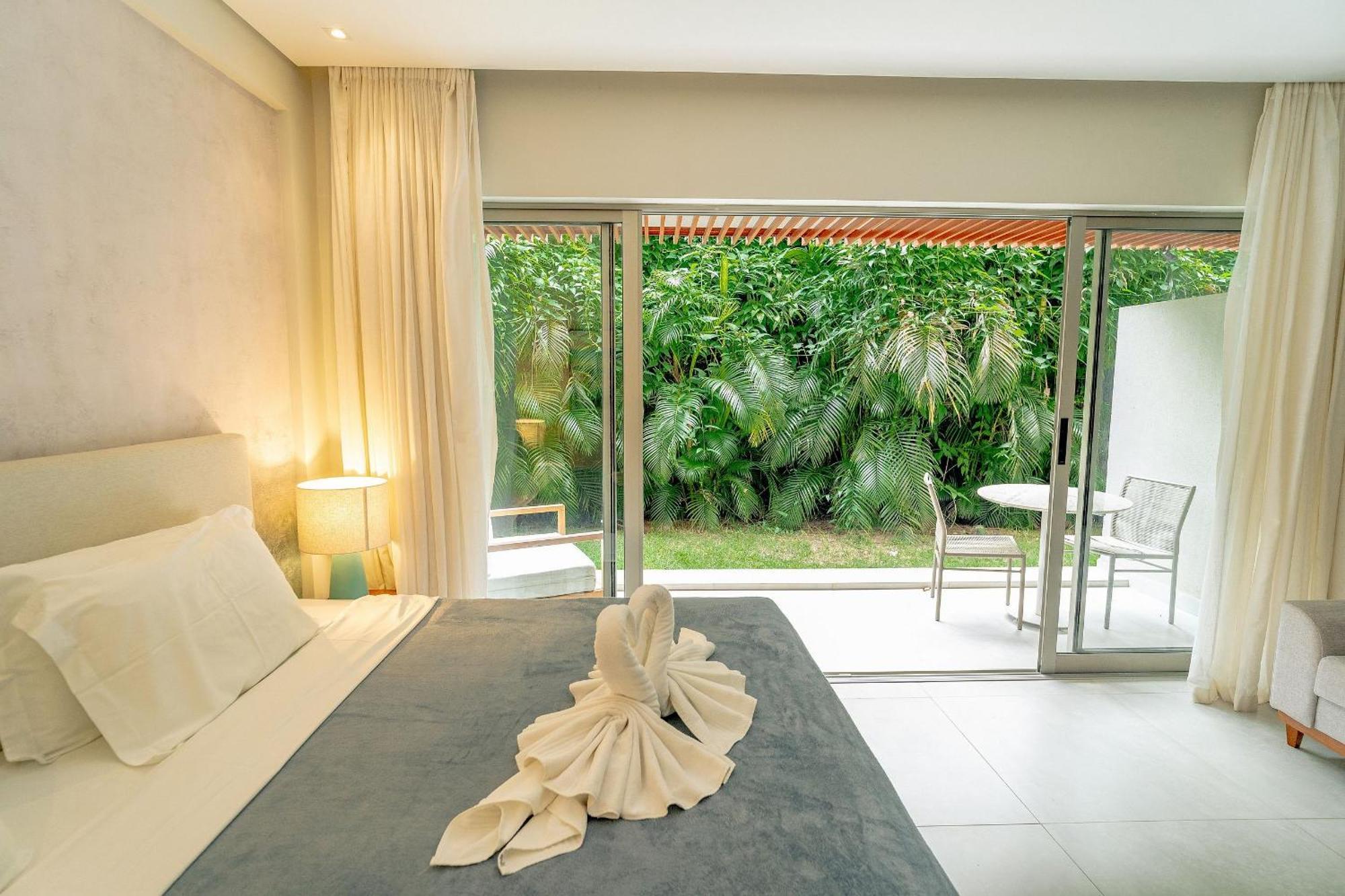 Qavi - Flat na rua Principal com vista jardim #ÎledePipa Praia de Pipa Extérieur photo